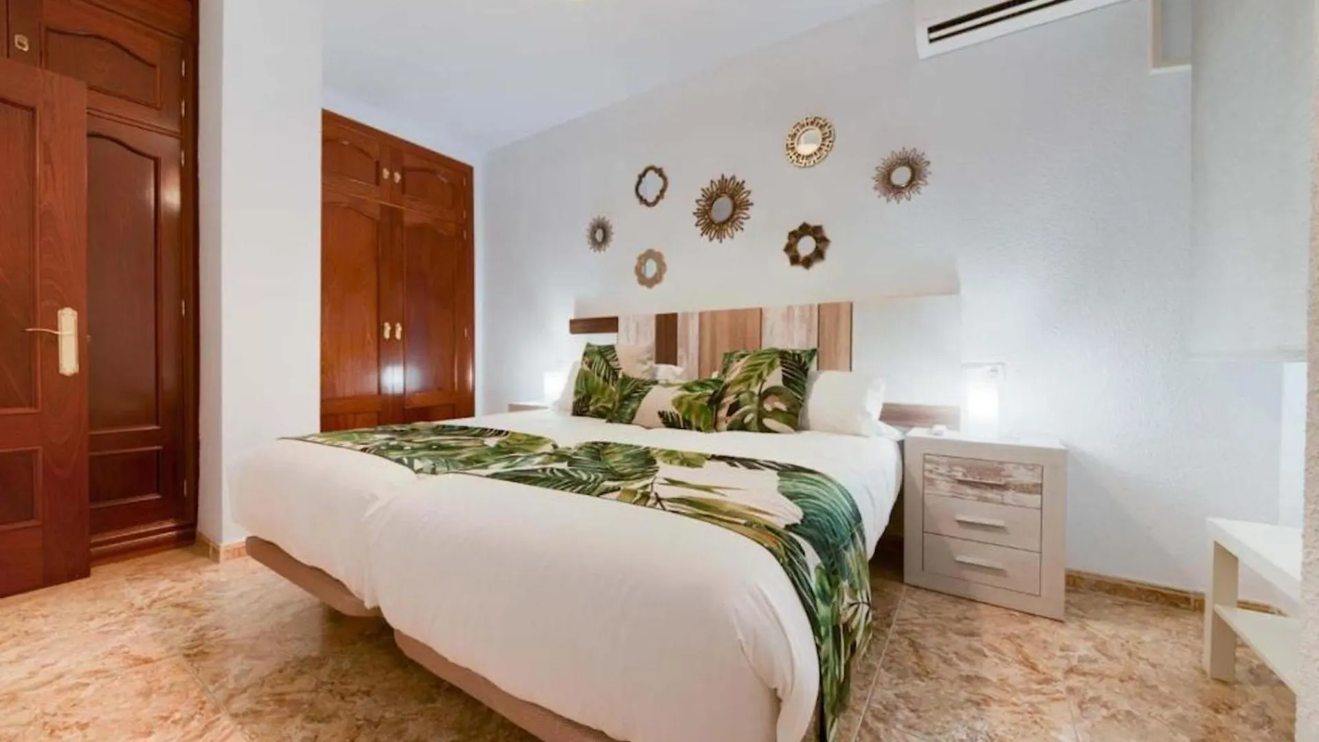 Holidays2Malaga Train Station Area Apartamento