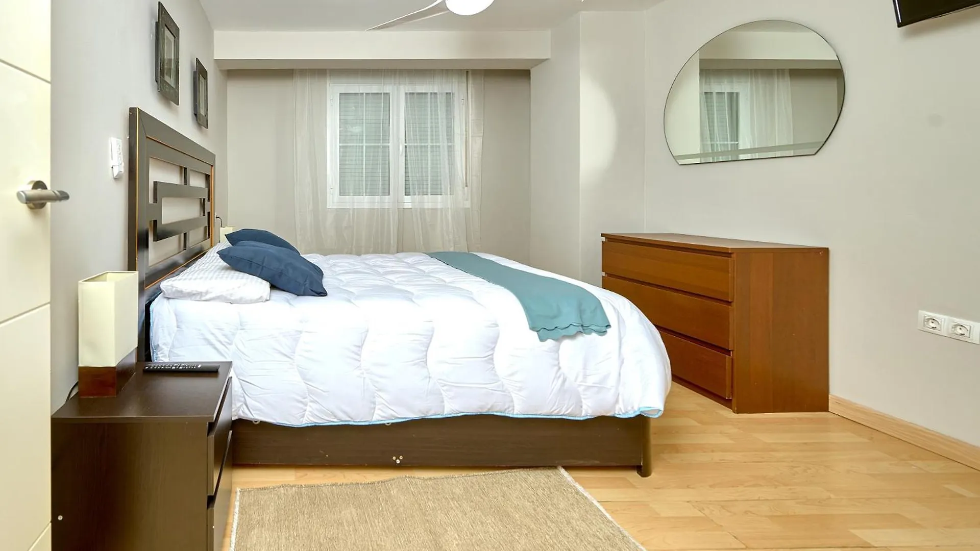 Apartamento Holidays2Malaga Train Station Area