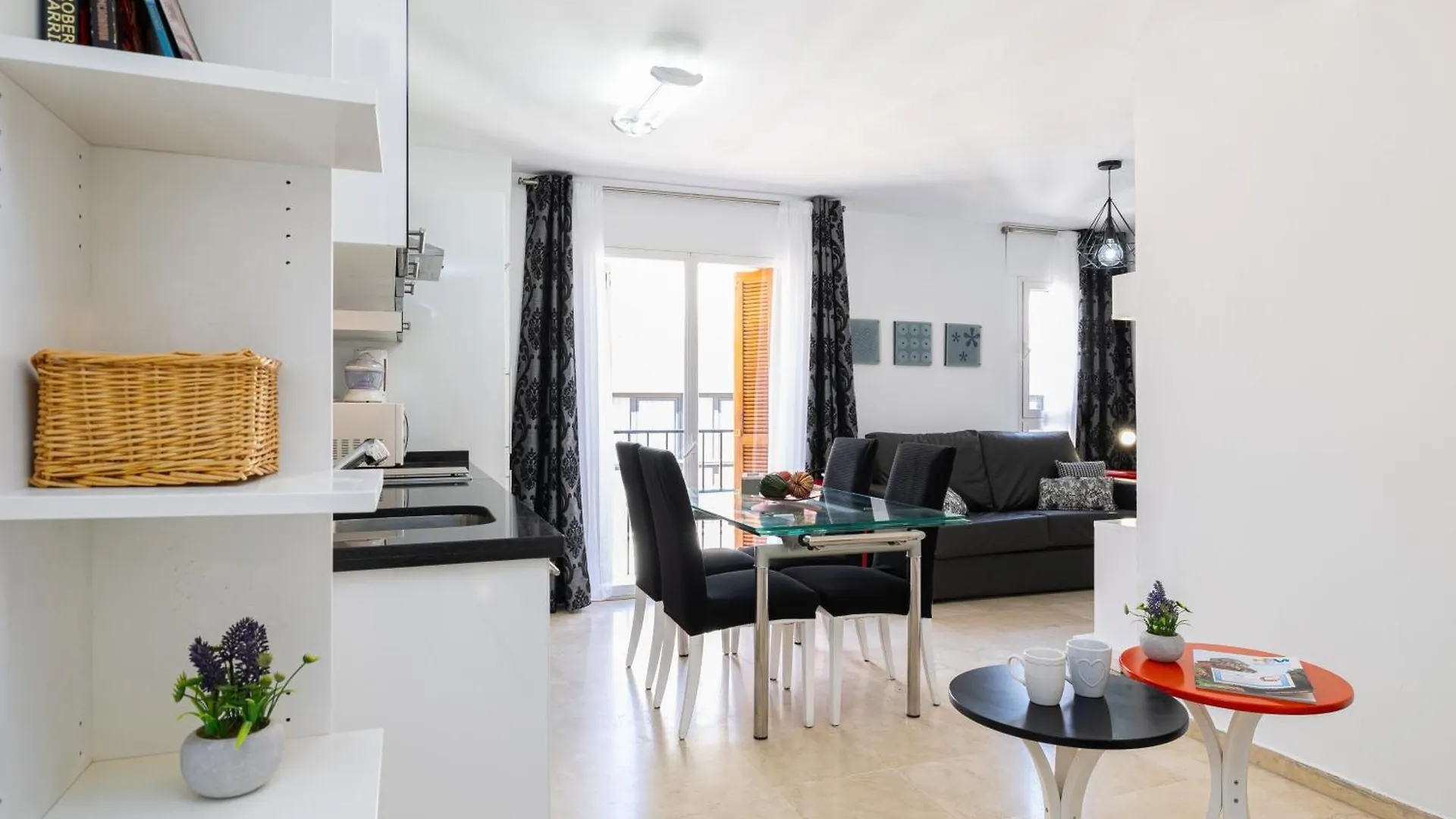 Holidays2Malaga Train Station Area Apartamento